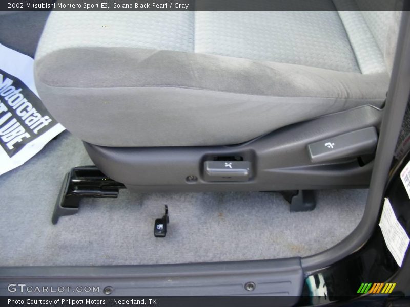Solano Black Pearl / Gray 2002 Mitsubishi Montero Sport ES