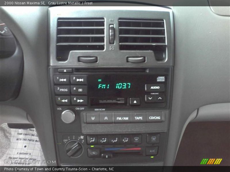 Gray Lustre Metallic / Frost 2000 Nissan Maxima SE