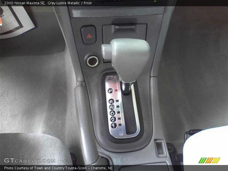 Gray Lustre Metallic / Frost 2000 Nissan Maxima SE