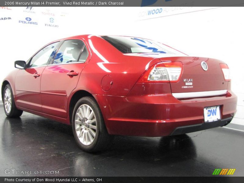 Vivid Red Metallic / Dark Charcoal 2006 Mercury Milan I4 Premier