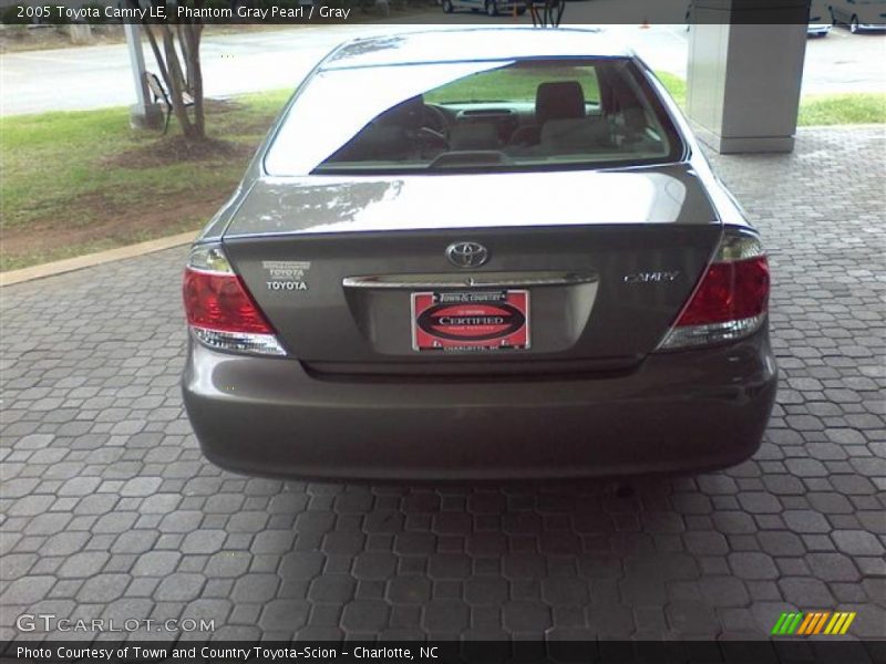 Phantom Gray Pearl / Gray 2005 Toyota Camry LE