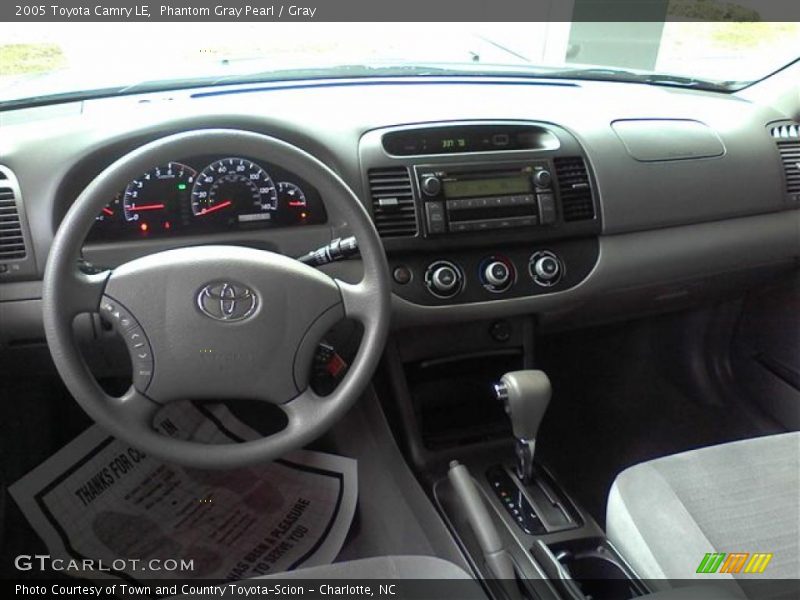 Phantom Gray Pearl / Gray 2005 Toyota Camry LE