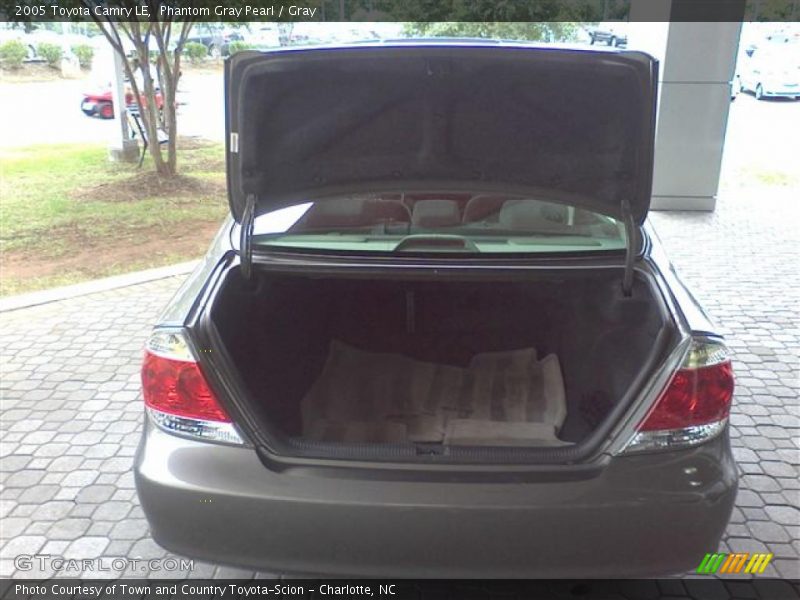 Phantom Gray Pearl / Gray 2005 Toyota Camry LE