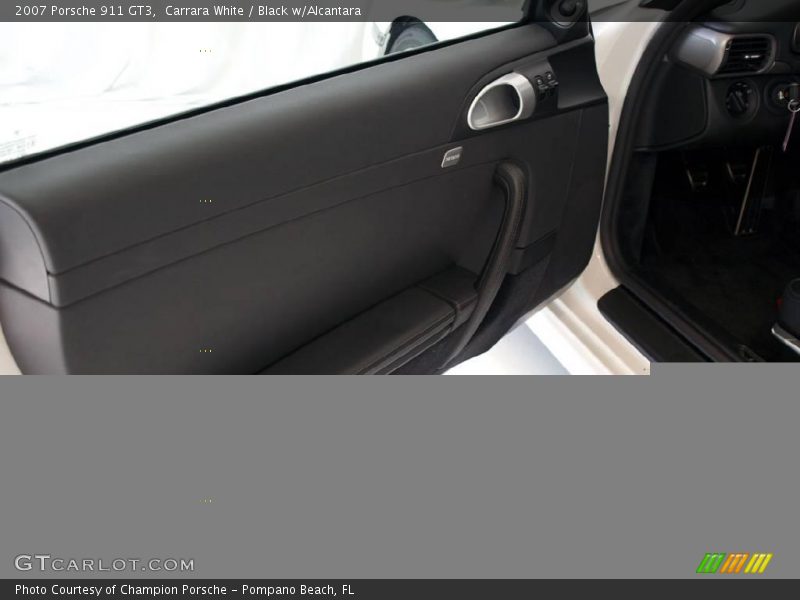 Carrara White / Black w/Alcantara 2007 Porsche 911 GT3