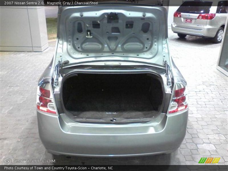 Magnetic Gray / Charcoal/Steel 2007 Nissan Sentra 2.0