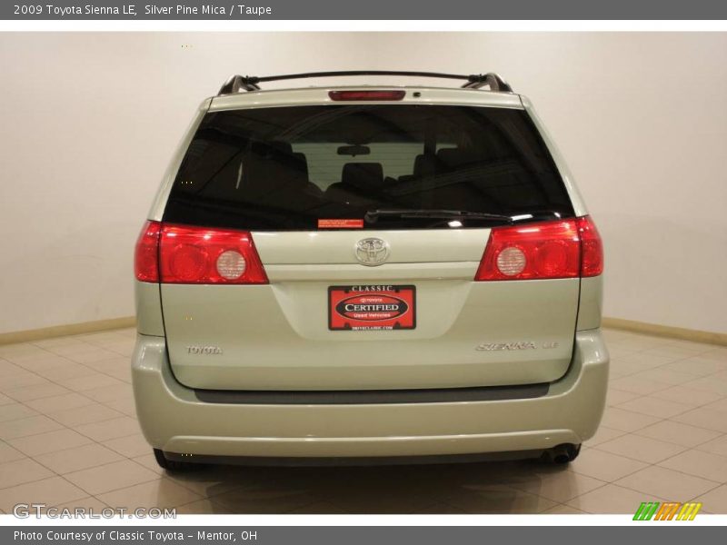 Silver Pine Mica / Taupe 2009 Toyota Sienna LE