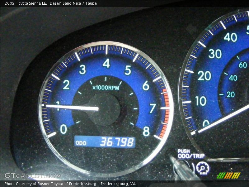 Desert Sand Mica / Taupe 2009 Toyota Sienna LE