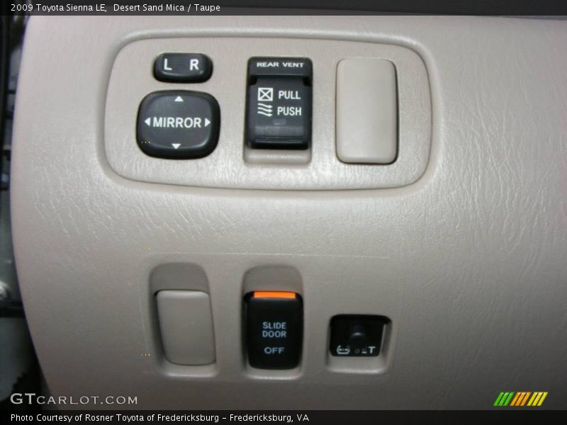 Desert Sand Mica / Taupe 2009 Toyota Sienna LE