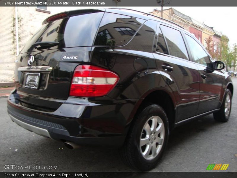 Black / Macadamia 2007 Mercedes-Benz ML 350 4Matic