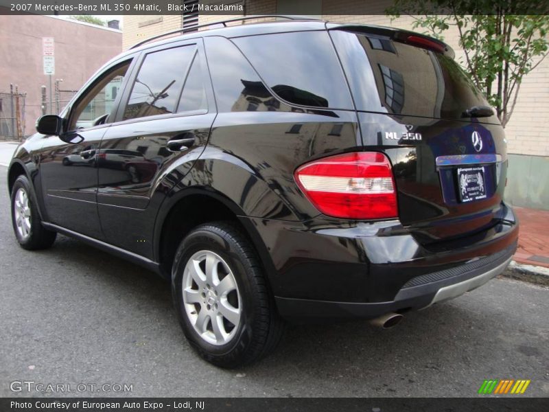 Black / Macadamia 2007 Mercedes-Benz ML 350 4Matic