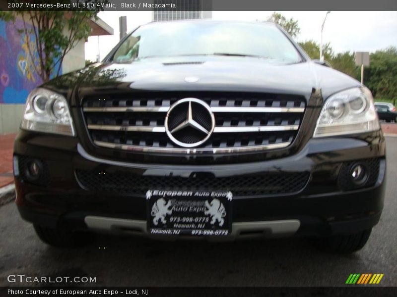 Black / Macadamia 2007 Mercedes-Benz ML 350 4Matic
