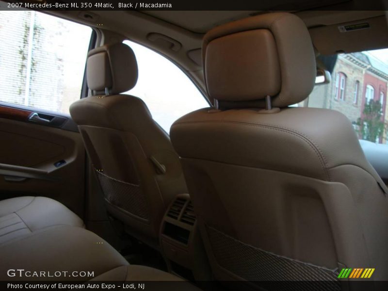Black / Macadamia 2007 Mercedes-Benz ML 350 4Matic