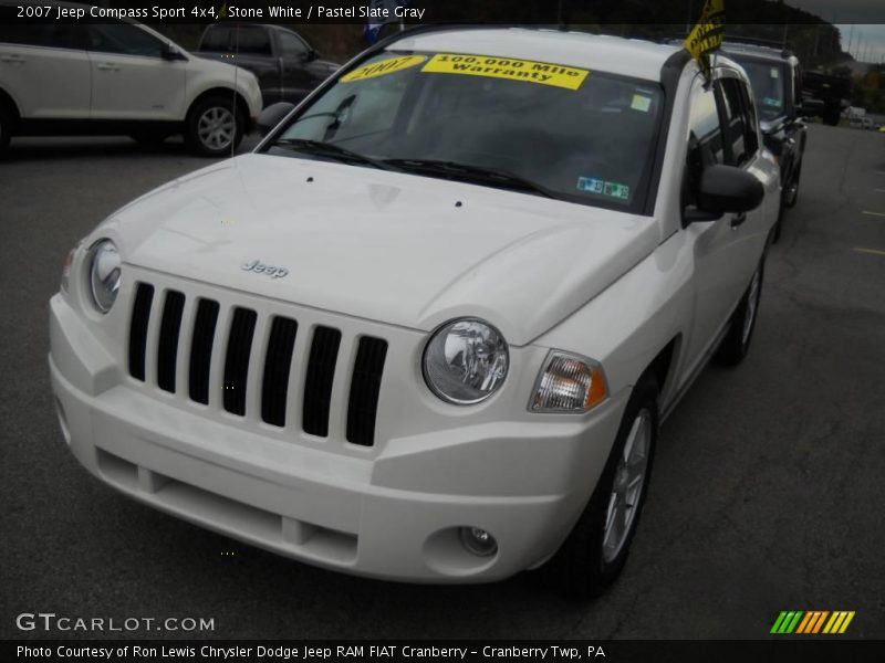 Stone White / Pastel Slate Gray 2007 Jeep Compass Sport 4x4