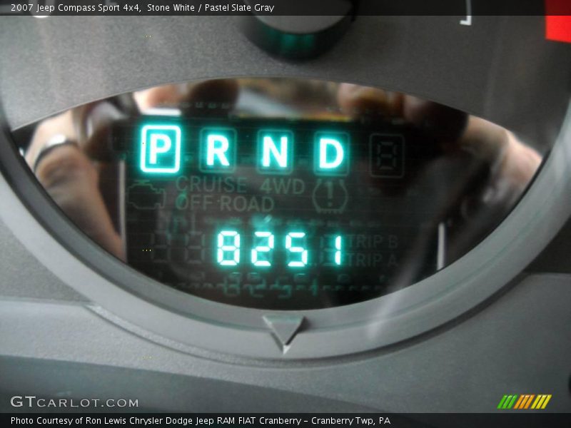 Stone White / Pastel Slate Gray 2007 Jeep Compass Sport 4x4