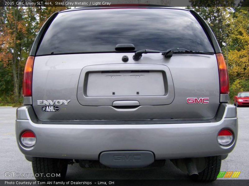 Steel Grey Metallic / Light Gray 2005 GMC Envoy SLT 4x4