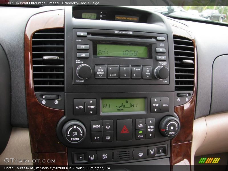 Cranberry Red / Beige 2007 Hyundai Entourage Limited