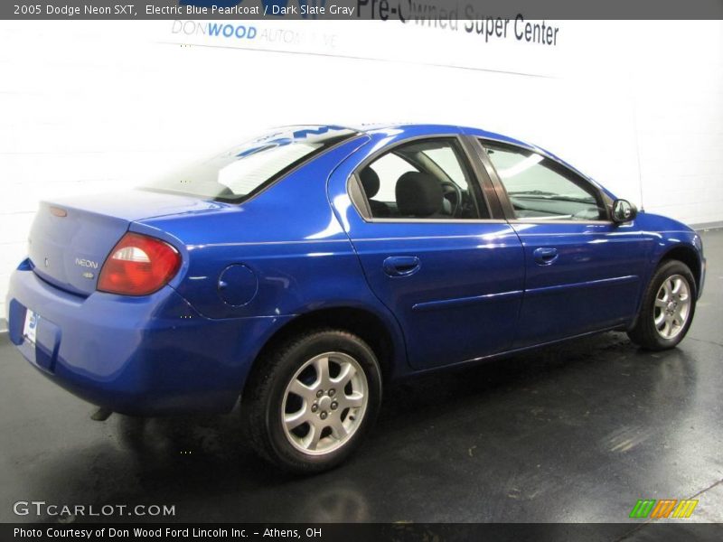 Electric Blue Pearlcoat / Dark Slate Gray 2005 Dodge Neon SXT