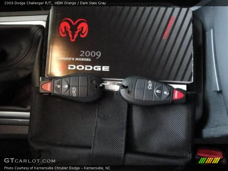 HEMI Orange / Dark Slate Gray 2009 Dodge Challenger R/T