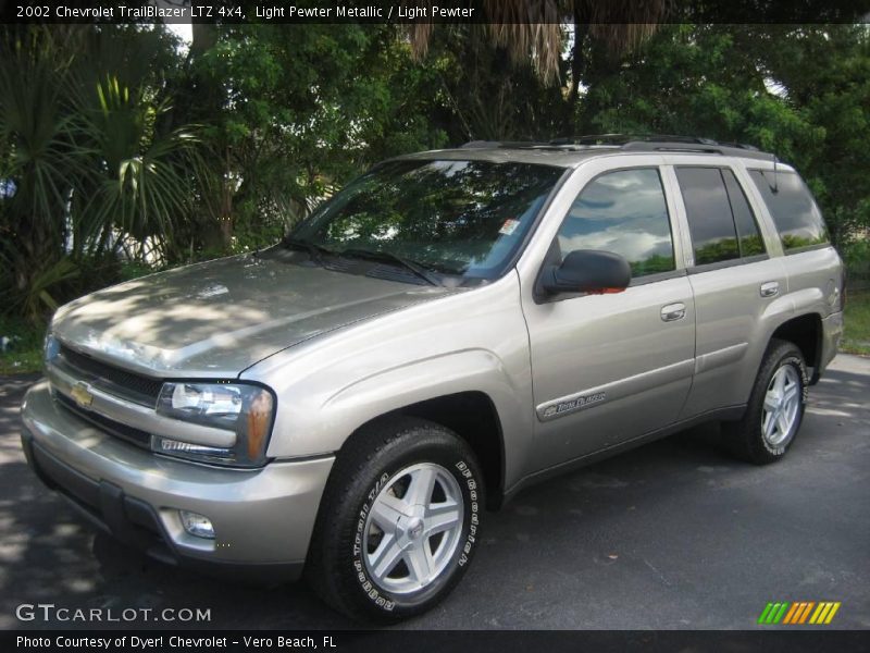 Light Pewter Metallic / Light Pewter 2002 Chevrolet TrailBlazer LTZ 4x4