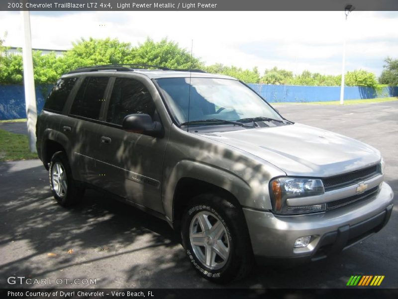 Light Pewter Metallic / Light Pewter 2002 Chevrolet TrailBlazer LTZ 4x4