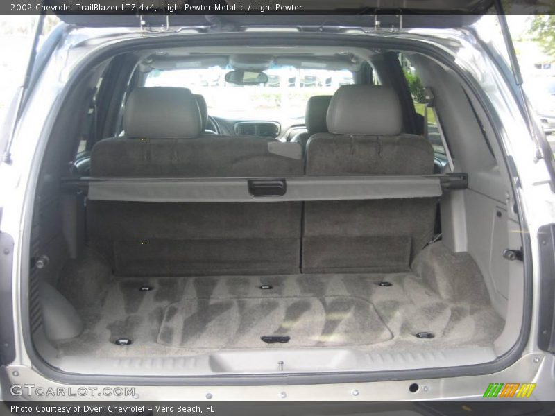 Light Pewter Metallic / Light Pewter 2002 Chevrolet TrailBlazer LTZ 4x4