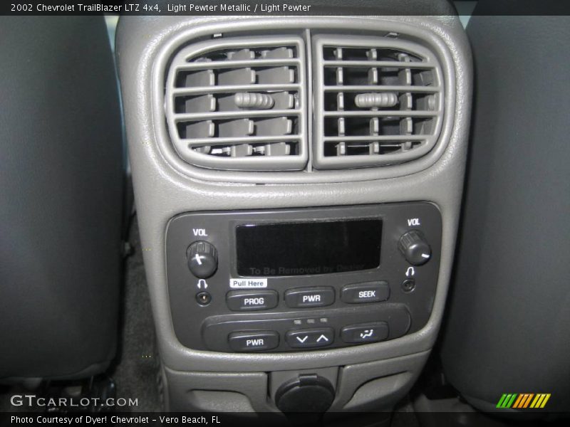 Light Pewter Metallic / Light Pewter 2002 Chevrolet TrailBlazer LTZ 4x4