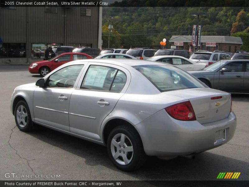 Ultra Silver Metallic / Gray 2005 Chevrolet Cobalt Sedan