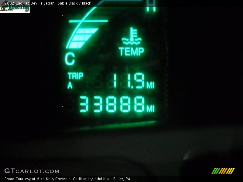 Sable Black / Black 2002 Cadillac DeVille Sedan