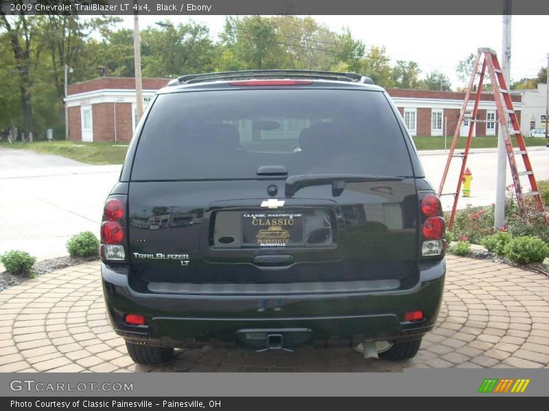Black / Ebony 2009 Chevrolet TrailBlazer LT 4x4