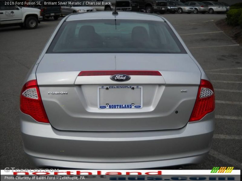 Brilliant Silver Metallic / Charcoal Black 2010 Ford Fusion SE