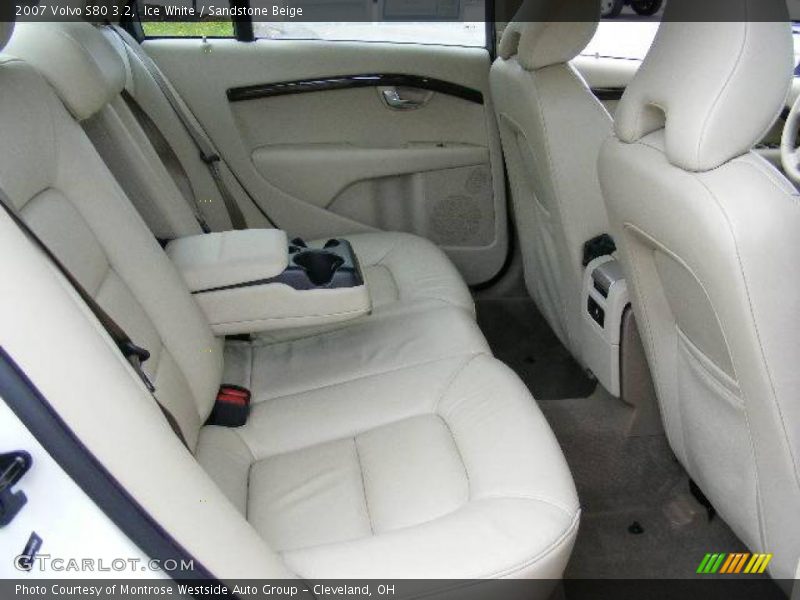 Ice White / Sandstone Beige 2007 Volvo S80 3.2