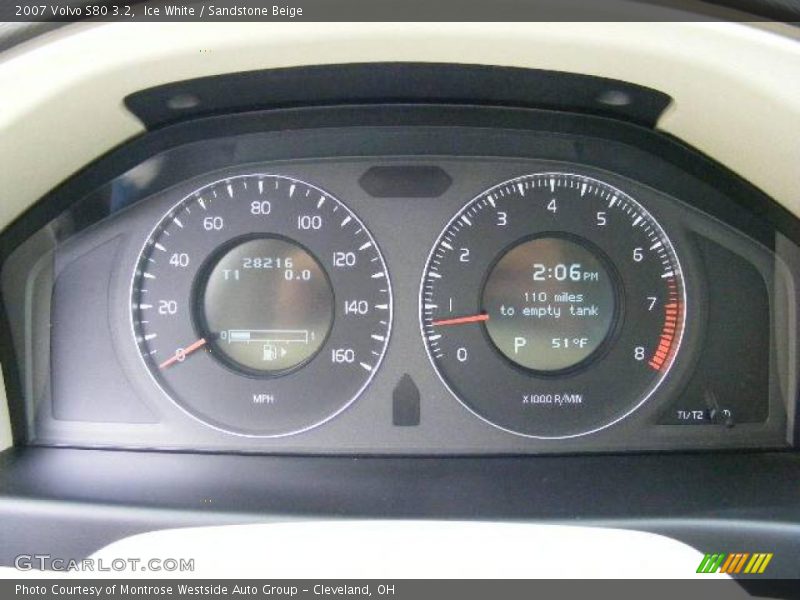 Ice White / Sandstone Beige 2007 Volvo S80 3.2