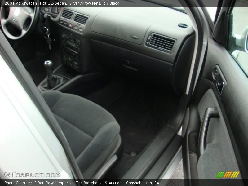 Silver Arrow Metallic / Black 2001 Volkswagen Jetta GLS Sedan