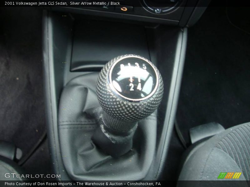Silver Arrow Metallic / Black 2001 Volkswagen Jetta GLS Sedan