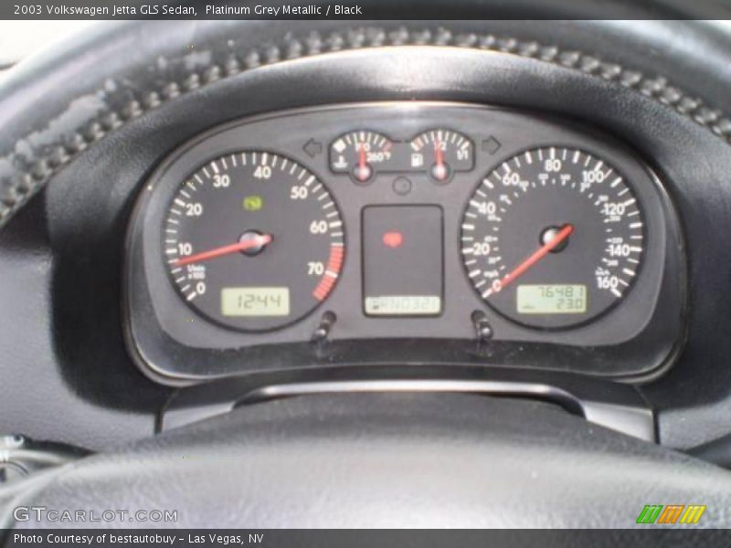 Platinum Grey Metallic / Black 2003 Volkswagen Jetta GLS Sedan