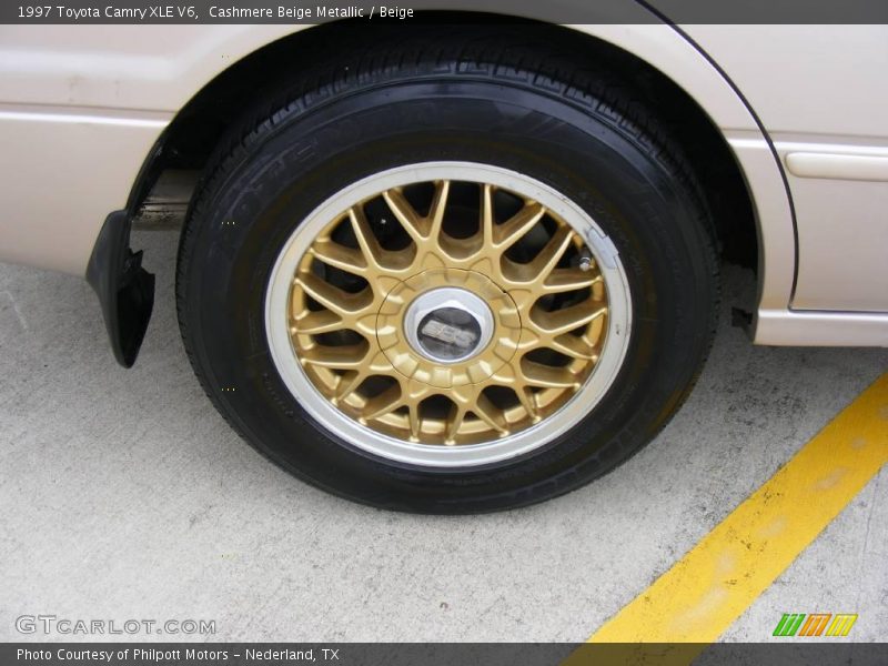 Cashmere Beige Metallic / Beige 1997 Toyota Camry XLE V6