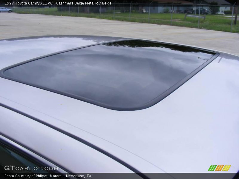 Cashmere Beige Metallic / Beige 1997 Toyota Camry XLE V6