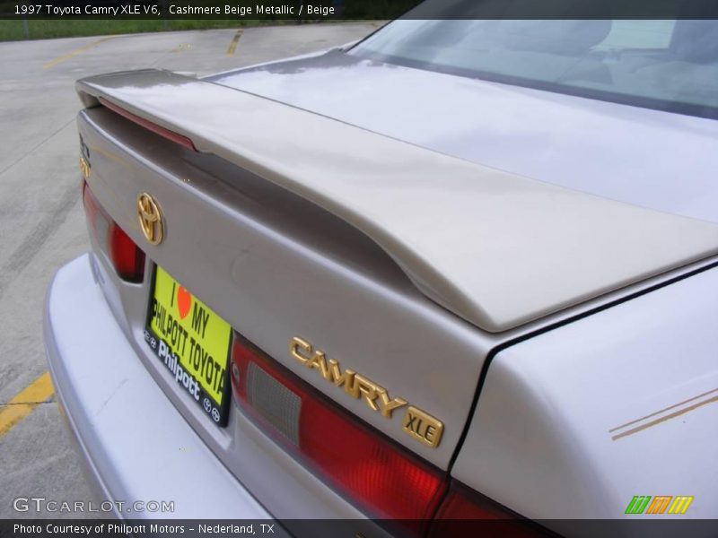 Cashmere Beige Metallic / Beige 1997 Toyota Camry XLE V6