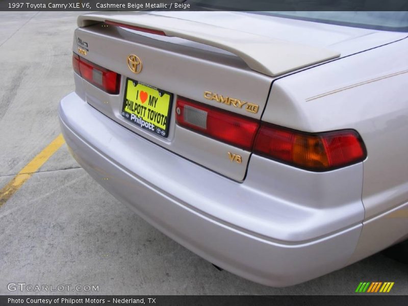Cashmere Beige Metallic / Beige 1997 Toyota Camry XLE V6