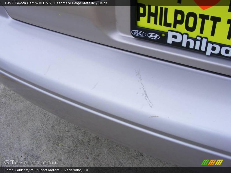 Cashmere Beige Metallic / Beige 1997 Toyota Camry XLE V6