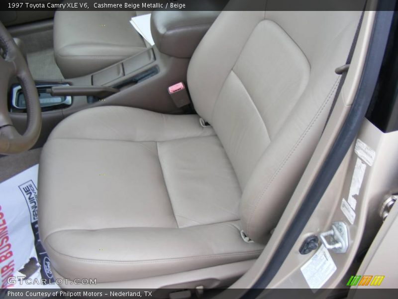 Cashmere Beige Metallic / Beige 1997 Toyota Camry XLE V6