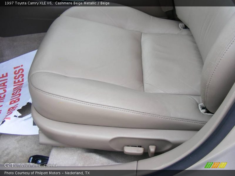 Cashmere Beige Metallic / Beige 1997 Toyota Camry XLE V6