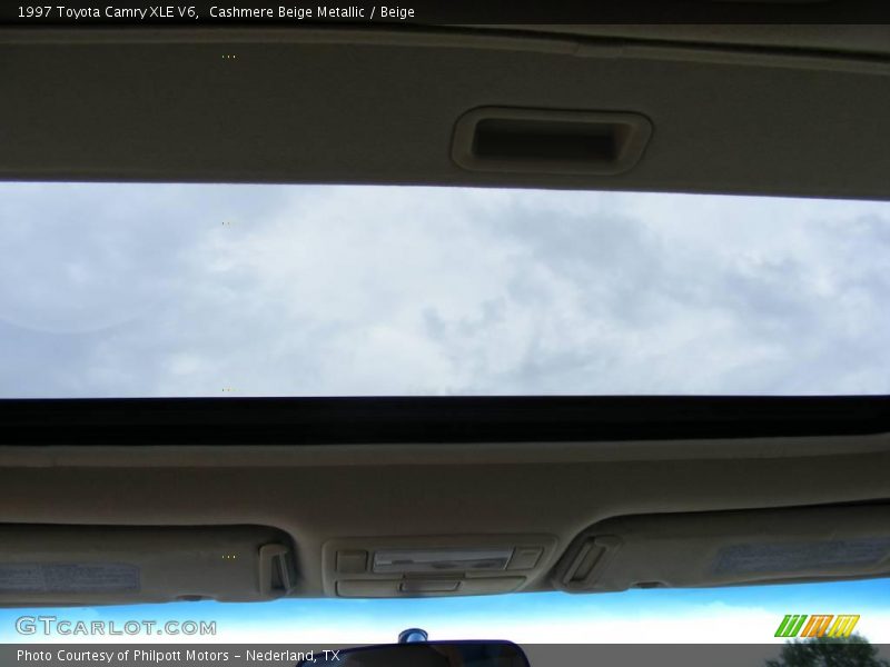Cashmere Beige Metallic / Beige 1997 Toyota Camry XLE V6