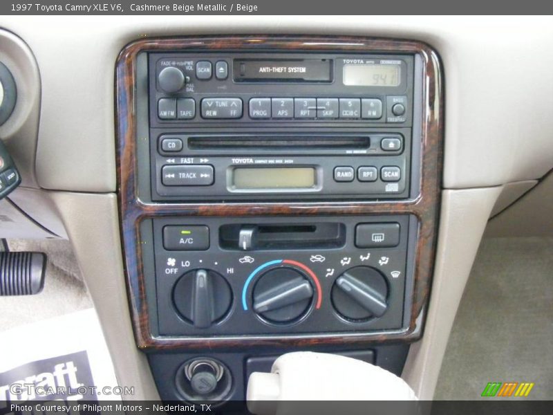 Cashmere Beige Metallic / Beige 1997 Toyota Camry XLE V6