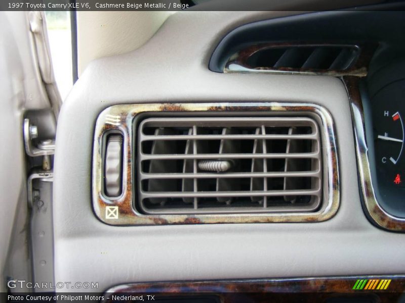 Cashmere Beige Metallic / Beige 1997 Toyota Camry XLE V6