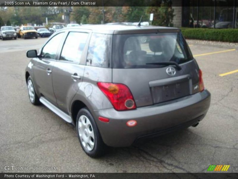 Phantom Gray Pearl / Dark Charcoal 2005 Scion xA