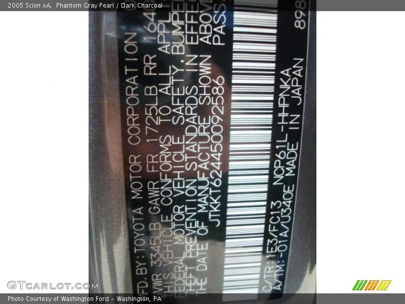 Phantom Gray Pearl / Dark Charcoal 2005 Scion xA