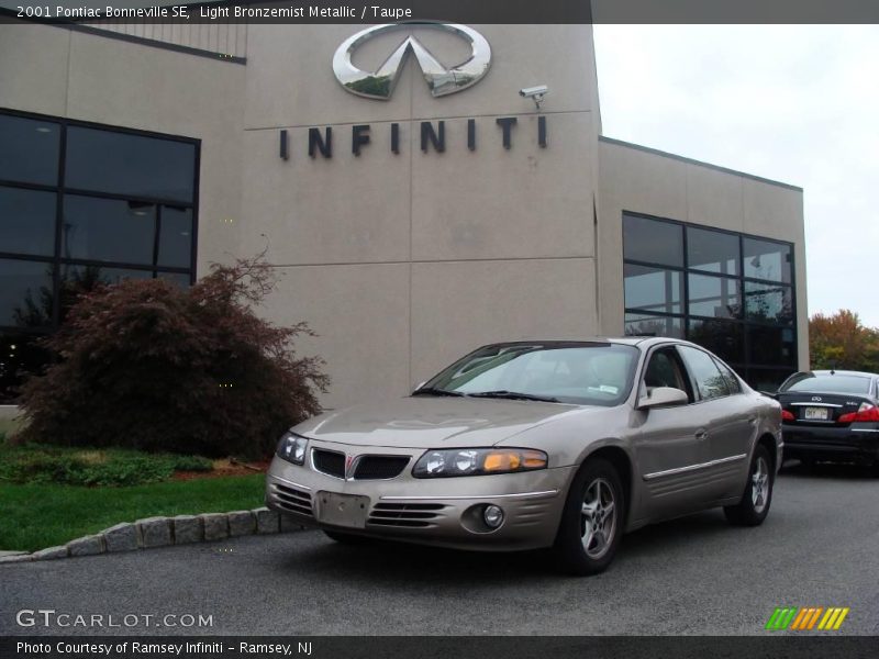 Light Bronzemist Metallic / Taupe 2001 Pontiac Bonneville SE