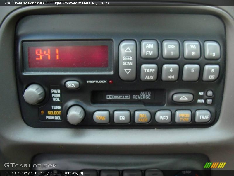 Light Bronzemist Metallic / Taupe 2001 Pontiac Bonneville SE