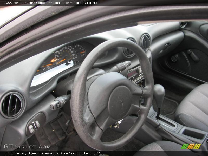Sedona Beige Metallic / Graphite 2005 Pontiac Sunfire Coupe